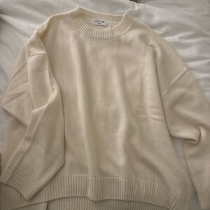 S/M brand new never worn Parke Cashmere sweater